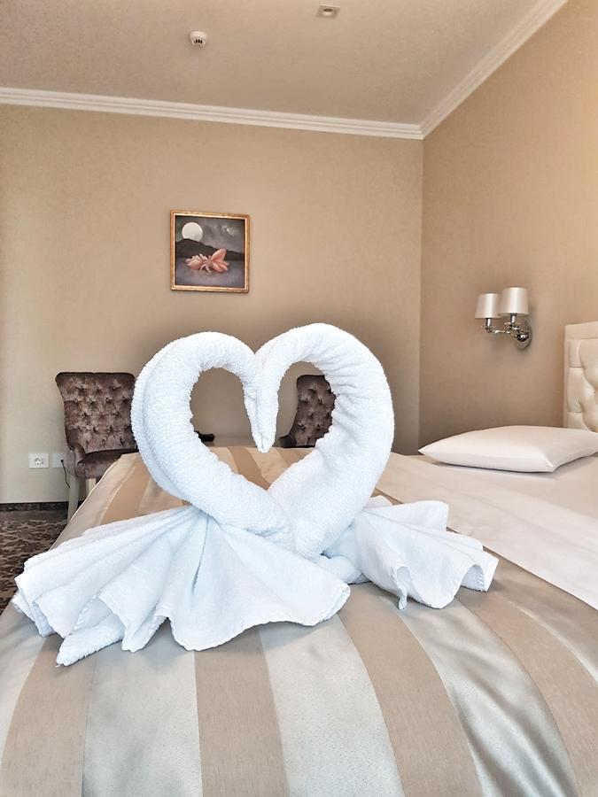 J'Adore Boutique Hotel Lugoj Dış mekan fotoğraf