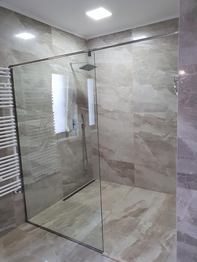 J'Adore Boutique Hotel Lugoj Dış mekan fotoğraf